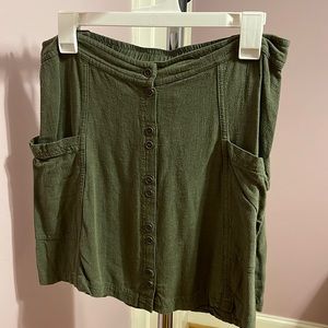 Universal thread linen skirt. Medium